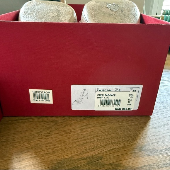 Valentino Nude Pink Rockstud Pump Heels - Picture 11 of 14